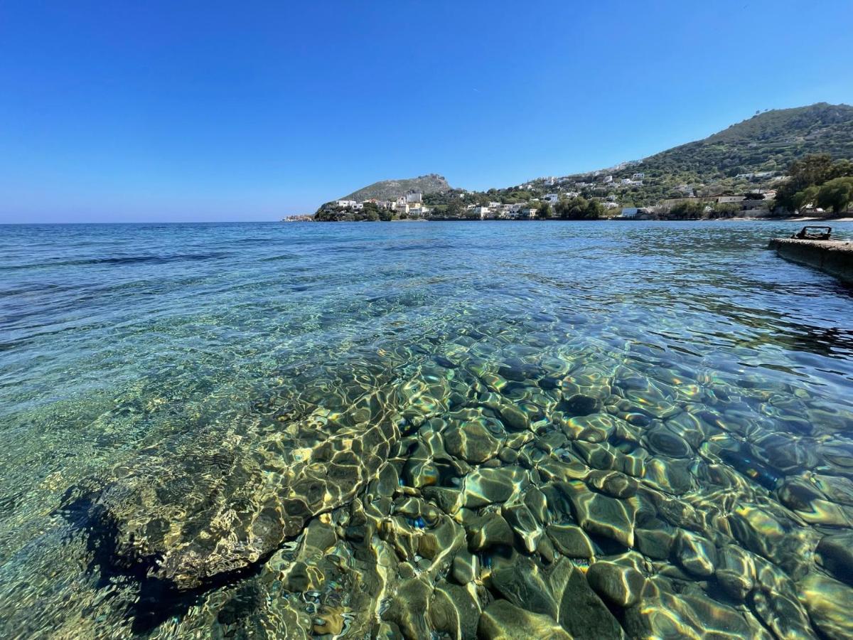 The Velanidies - Οι Βελανιδιές Agia Marina  Buitenkant foto