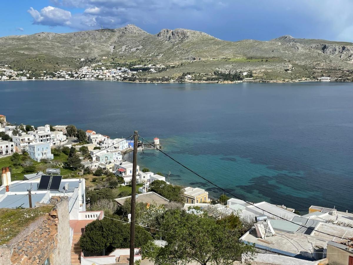 The Velanidies - Οι Βελανιδιές Agia Marina  Buitenkant foto