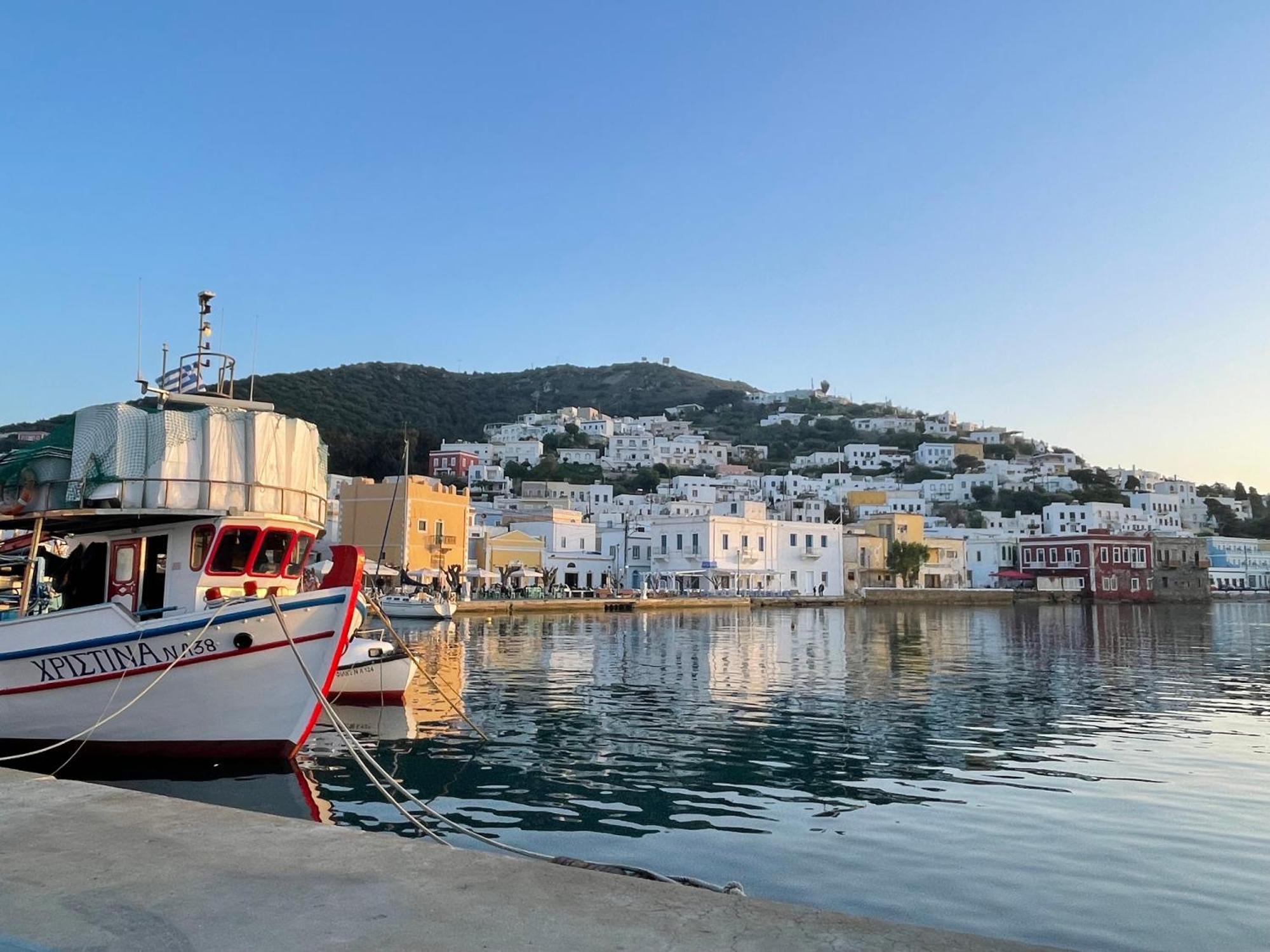 The Velanidies - Οι Βελανιδιές Agia Marina  Buitenkant foto